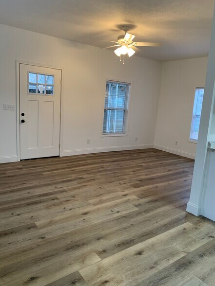 Living room area - 202 19th street B