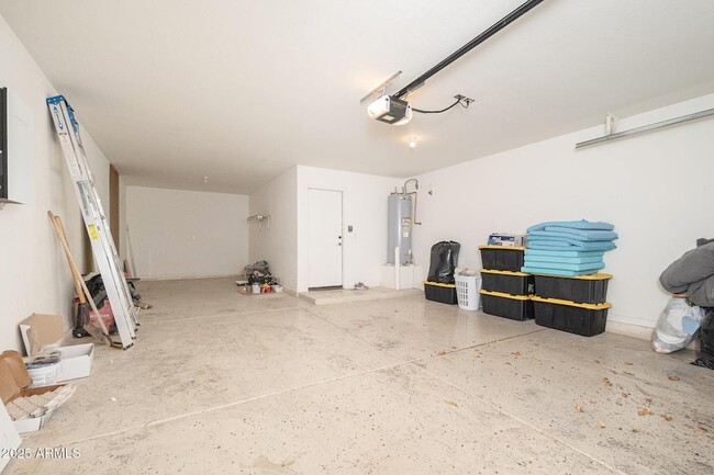 Building Photo - 25256 W Darrel Dr