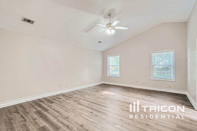 Building Photo - 3289 Summit Edge Ct