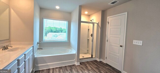 Building Photo - 89 Sepia Oak Dr