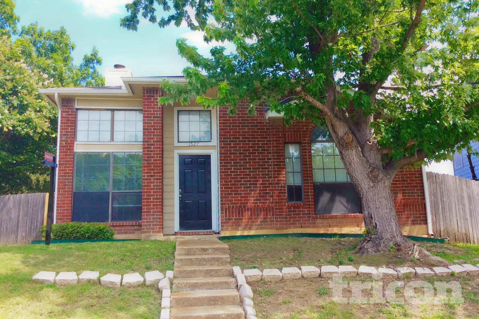 Building Photo - 1527 Charleston Cove