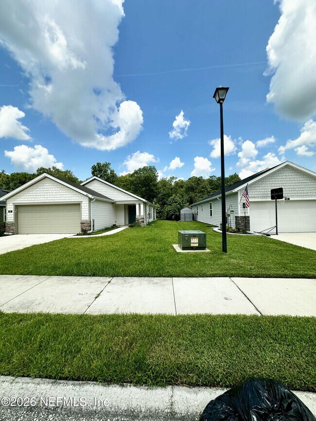 Building Photo - 227 Sawmill Landing Dr