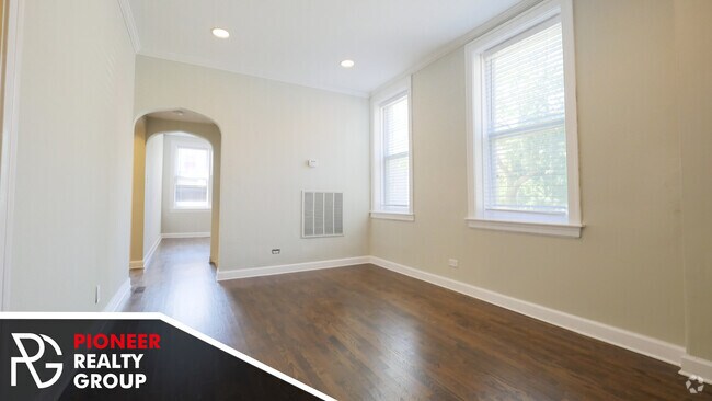 Building Photo - 2259 W Hirsch St