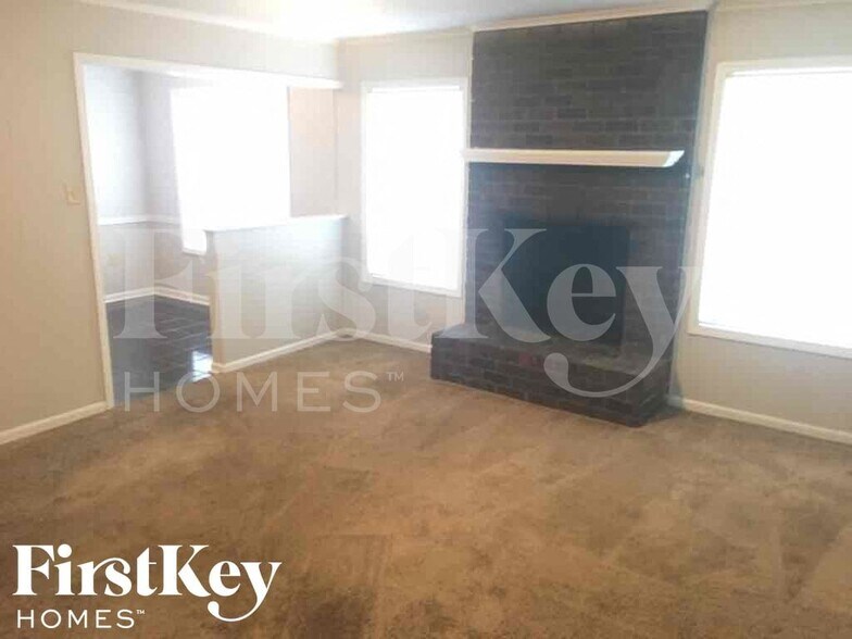Building Photo - 5308 Timberdale Ave