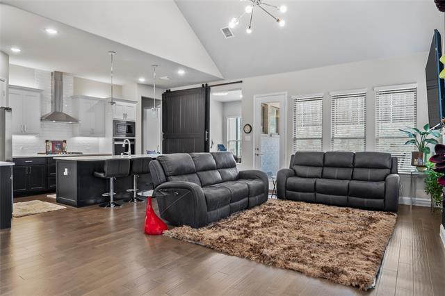 Building Photo - 13101 Scissortail Dr