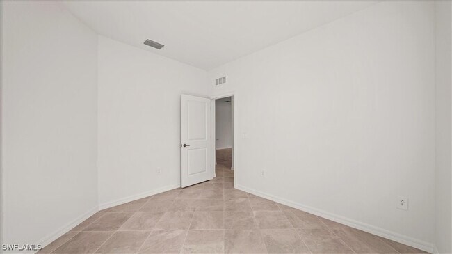Building Photo - 14730 White Pearl Rd