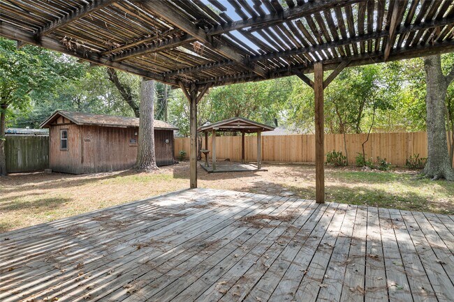 Building Photo - 10429 Moorberry Ln