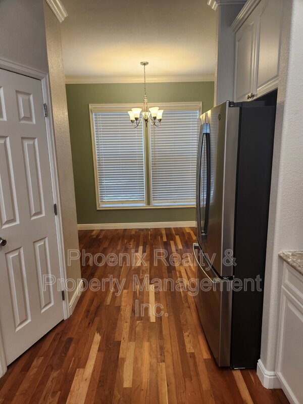 Building Photo - 4125 Portofino Dr
