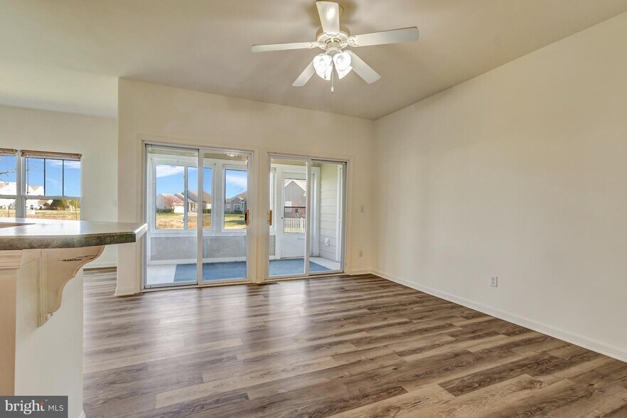 Building Photo - 145 Barksdale Ct