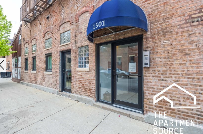 Building Photo - 1501 W Fullerton Ave