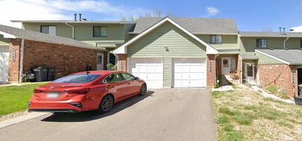 Building Photo - Charming 3-Story Townhome with Stunning Mountain Views & Open Space Privacy | Lafayette, CO
