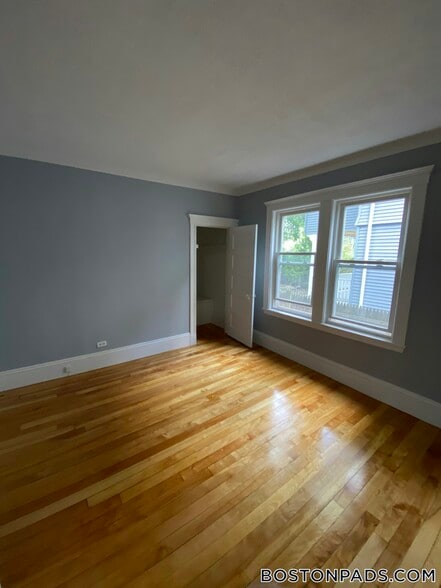 Building Photo - 207 Boston Ave