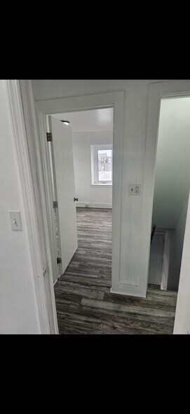 Building Photo - 1135 Oley St