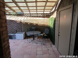 Building Photo - 3678 Hidden Dr