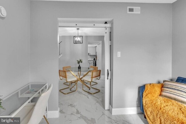 Building Photo - 201 Timber Creek Rd