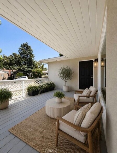 Building Photo - 2404 Wetherhead Dr