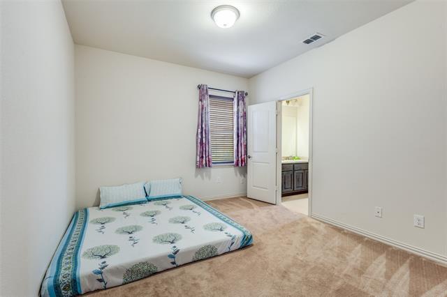 Building Photo - 151 Darian Dr