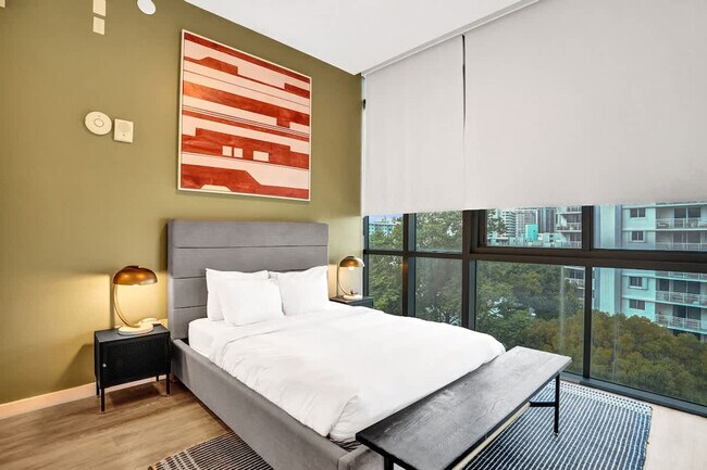 Building Photo - 1220 17th St