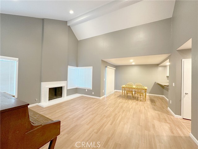 Building Photo - 12546 Pinegrove Ln