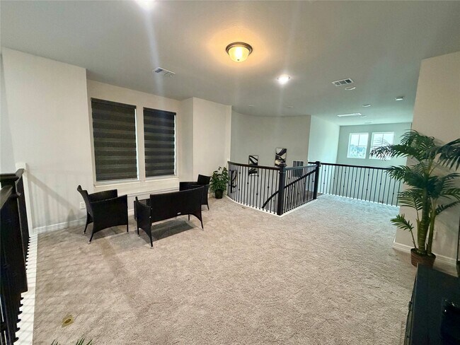 Building Photo - 25859 Rippey Gln Dr