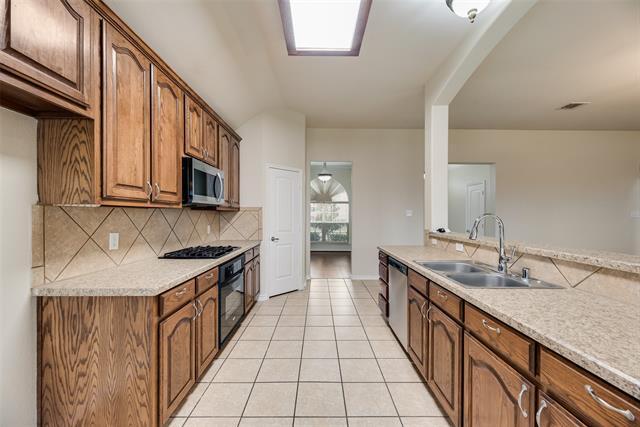 Building Photo - 12811 Greenhaven Dr