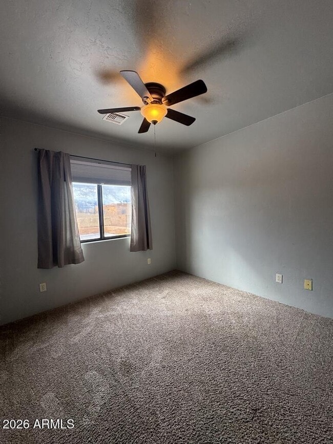 Building Photo - 1971 Knowlton St