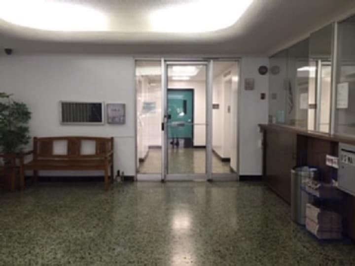 Building Entrance - 1560 Kanunu St