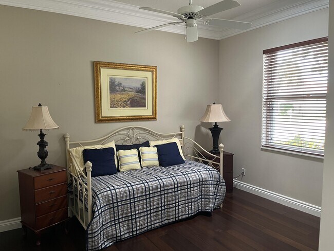 Building Photo - 628 Venetto Ct