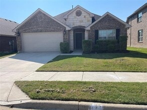 Building Photo - 2824 Castle Creek Dr