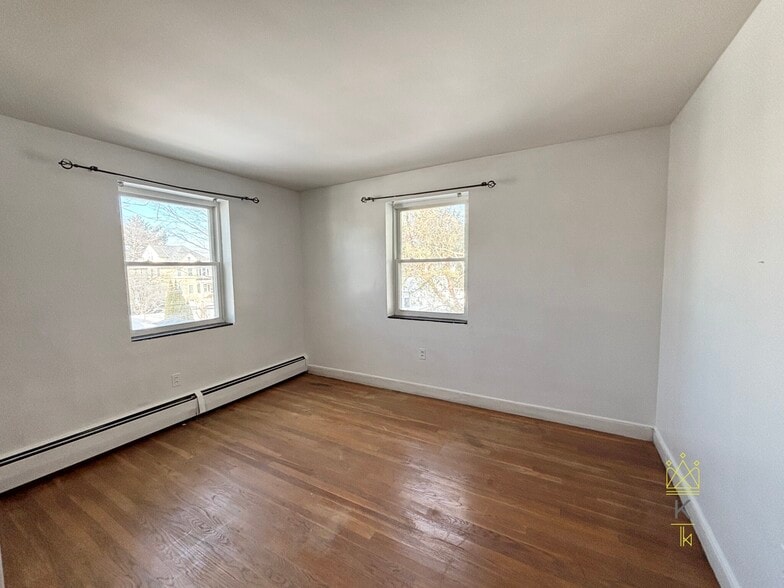 Building Photo - 49 Broadway