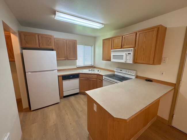 Building Photo - tuc142