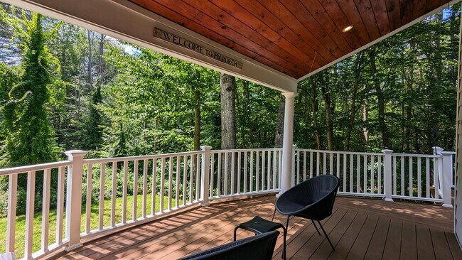 Building Photo - 52 Crestview Dr