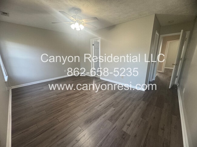 Building Photo - 3117 Winesap Rd