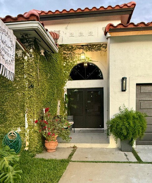 Building Photo - 5416 NW 190th St