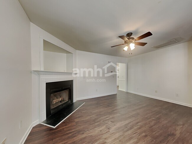 Building Photo - 1512 Birkdale Ct