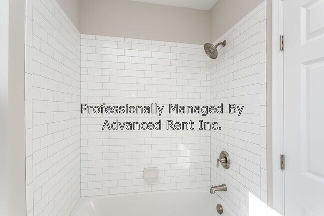 Building Photo - 2800 Miles Ave