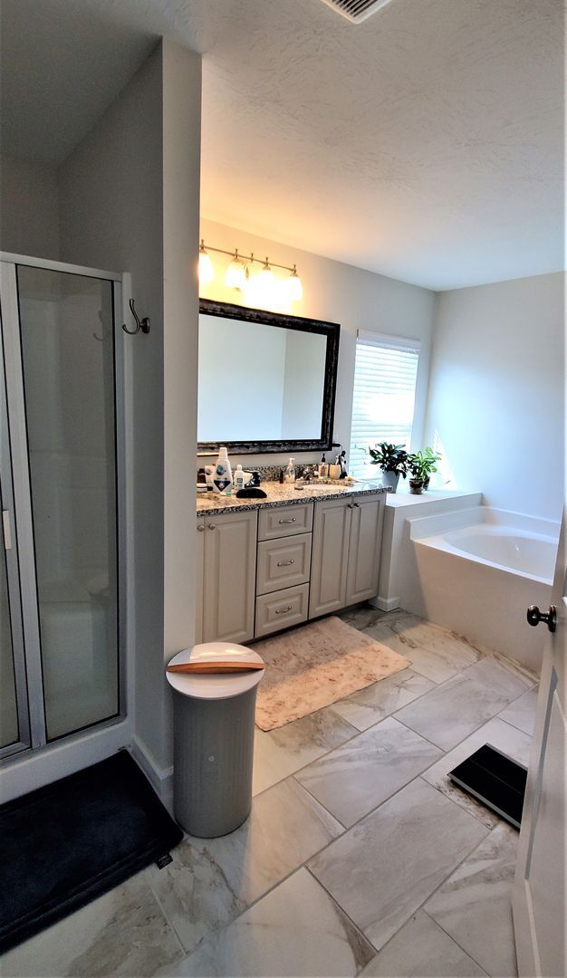 Building Photo - 1201 Cobblefield Dr
