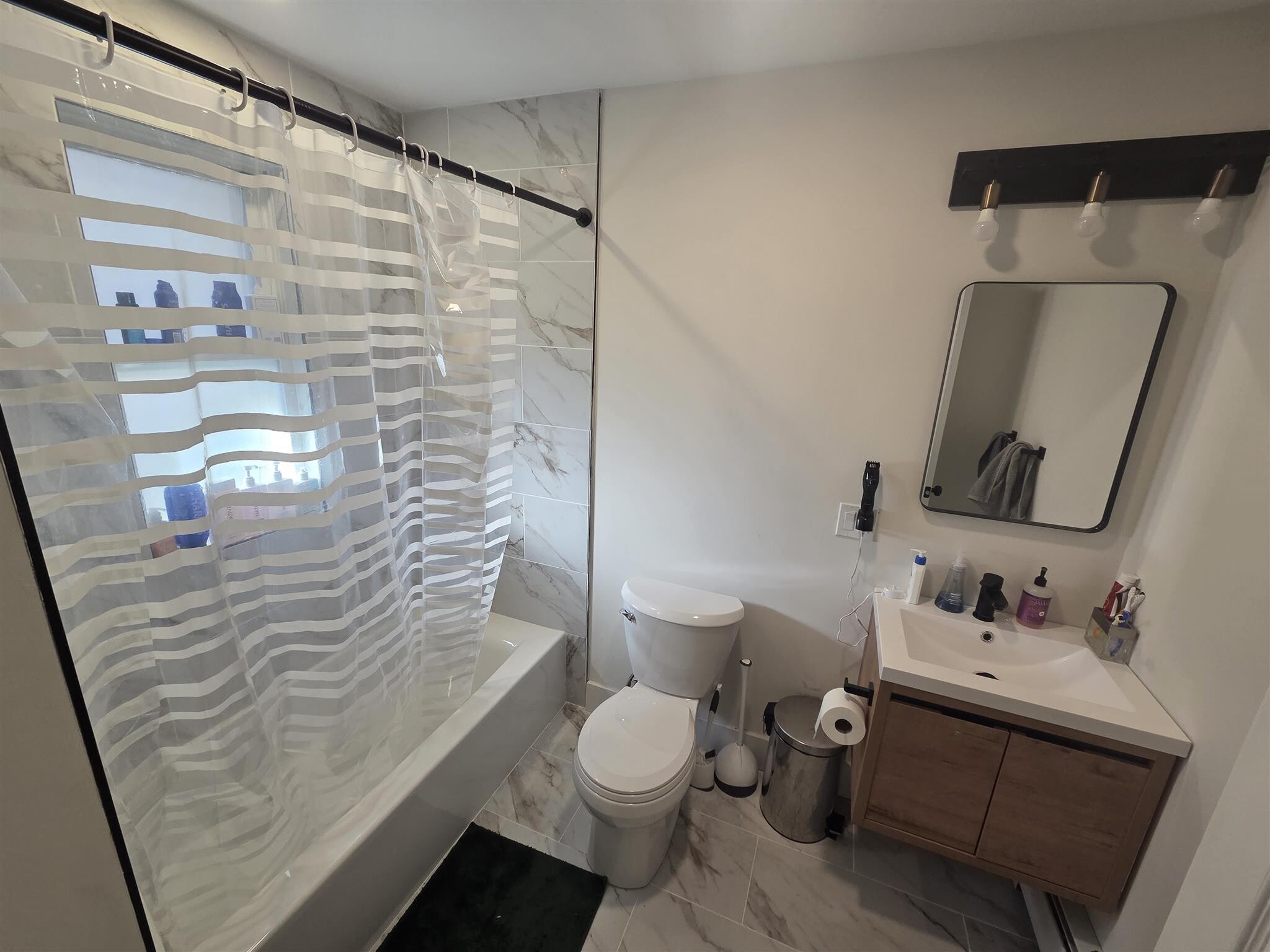 Building Photo - 125 Liberty Rd