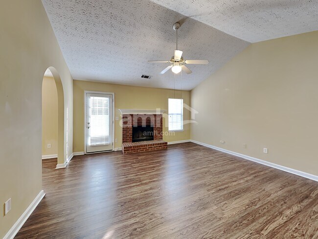 Building Photo - 4410 Brookridge Dr