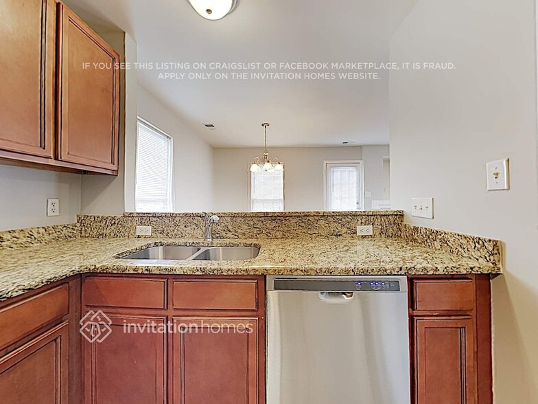 Building Photo - 101 Sweetbriar Ct