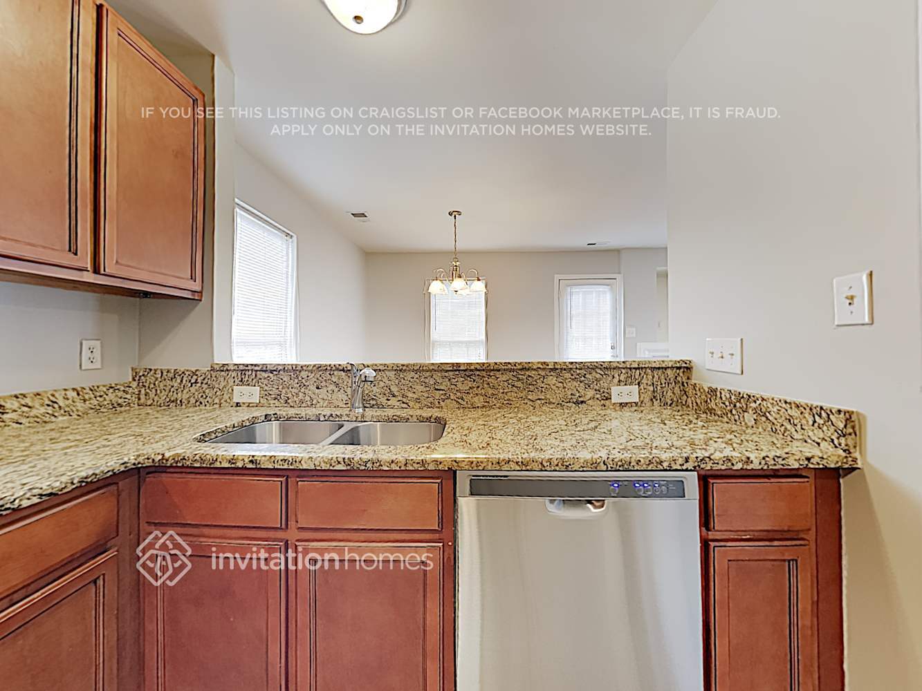 Building Photo - 101 Sweetbriar Ct