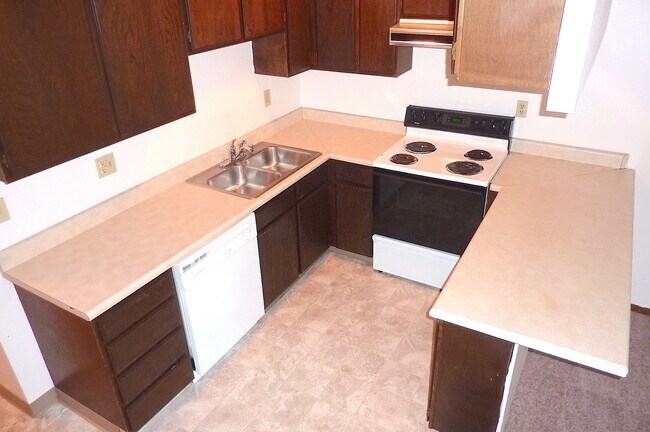 Building Photo - Deluxe Two Bedroom in South Anchorage On t...