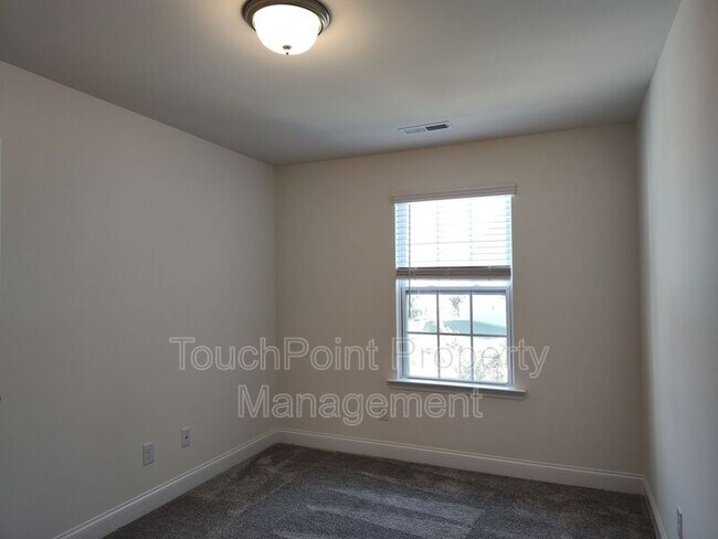 Building Photo - 1238 Pebble Grove Dr
