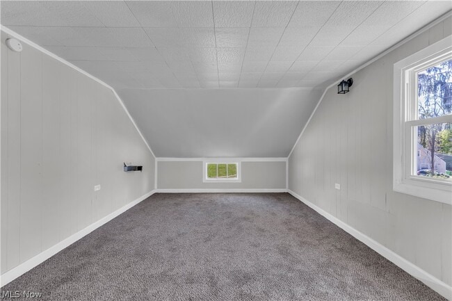 Building Photo - 20117 Butternut Ln