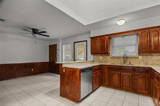 Building Photo - 2417 La Vida Pl