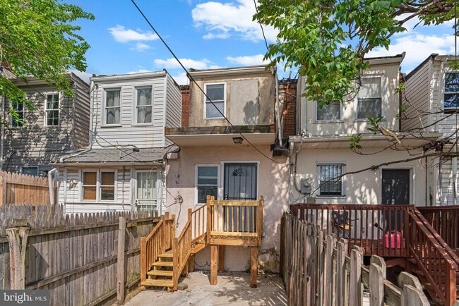 Building Photo - 1213 Washington Blvd