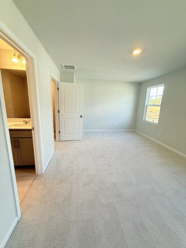 Building Photo - 308 Carolina Spgs Blvd