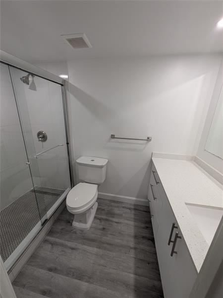 Building Photo - 3090 N Course Dr