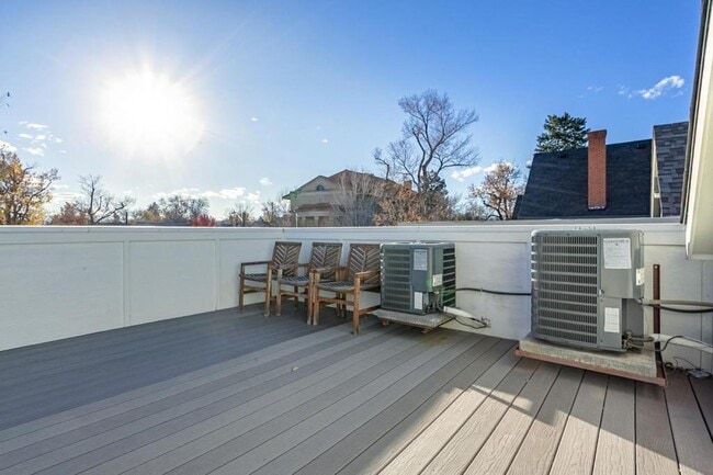 Building Photo - 3044 N Speer Blvd