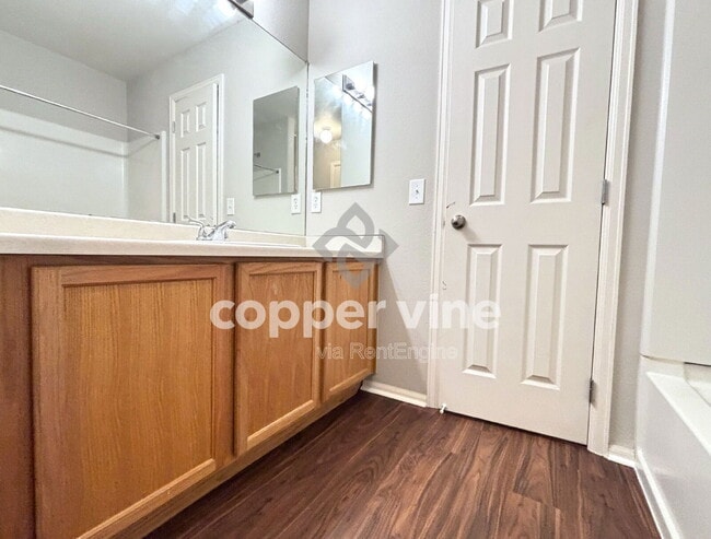 Building Photo - 160 Alyssum Dr